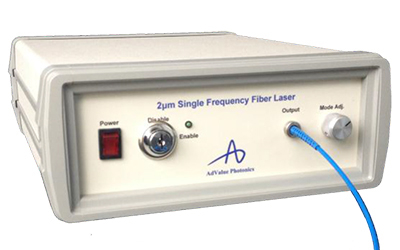 Laser à fibre 2µm CW SLM